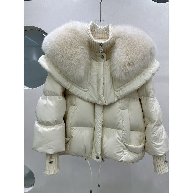 Look hivernal raffiné avec la jacket Luxuriose™, parfaite pour les grands froids.