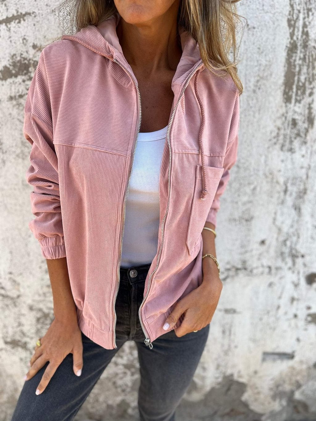 Veste zippée à capuche