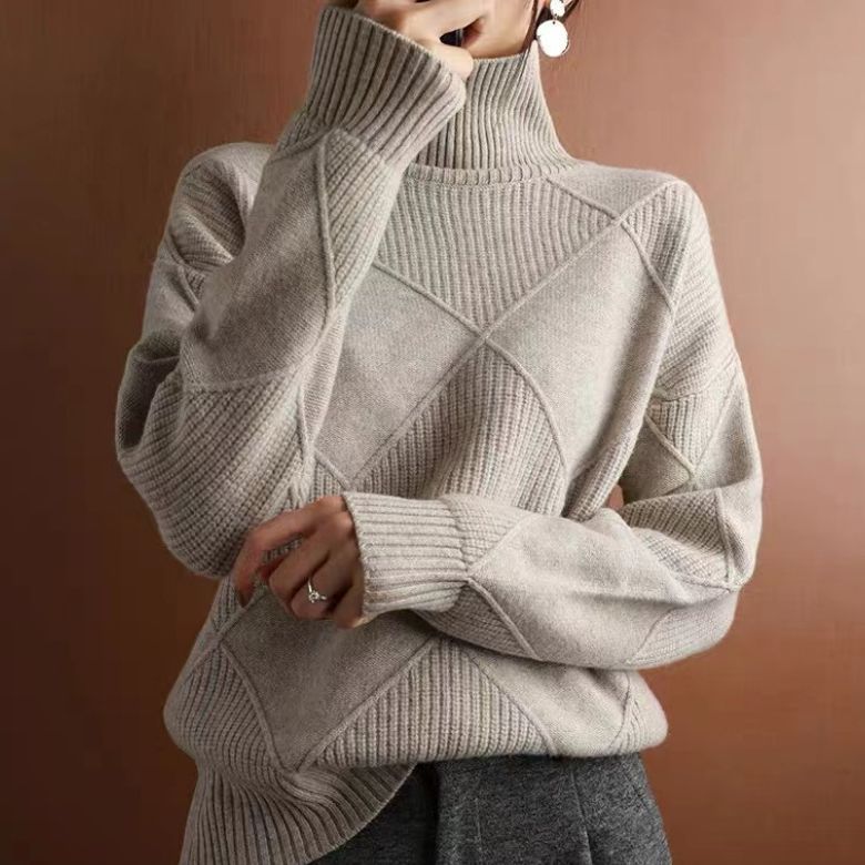 Pull Col Roulé à Motif Losange Texturé
