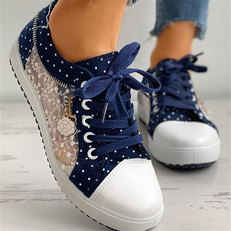 Chaussures plates à lacets en toile