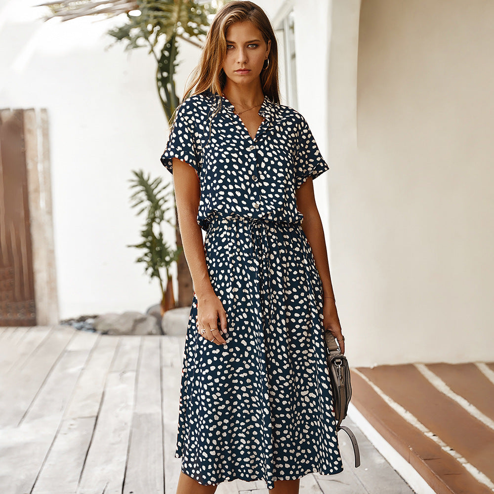 Liora – Robe Chemise à Pois Élégante et Décontractée