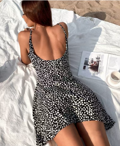 Robe courte noire motif léopard