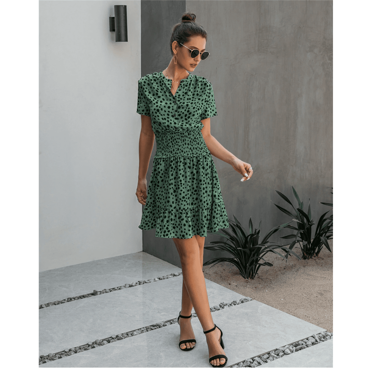 Robe verte estivale bohème à pois