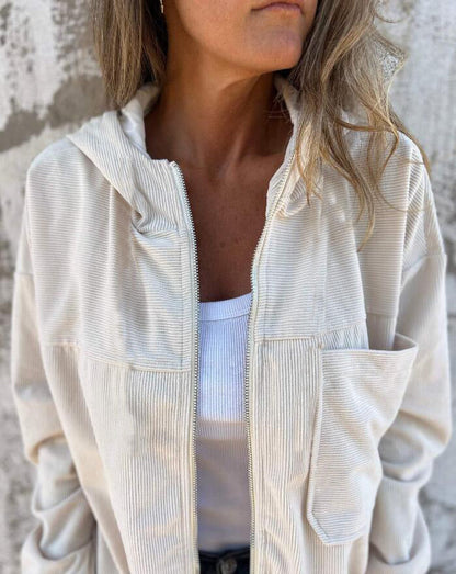 Veste en Jean Iconique à Coupe Moderne