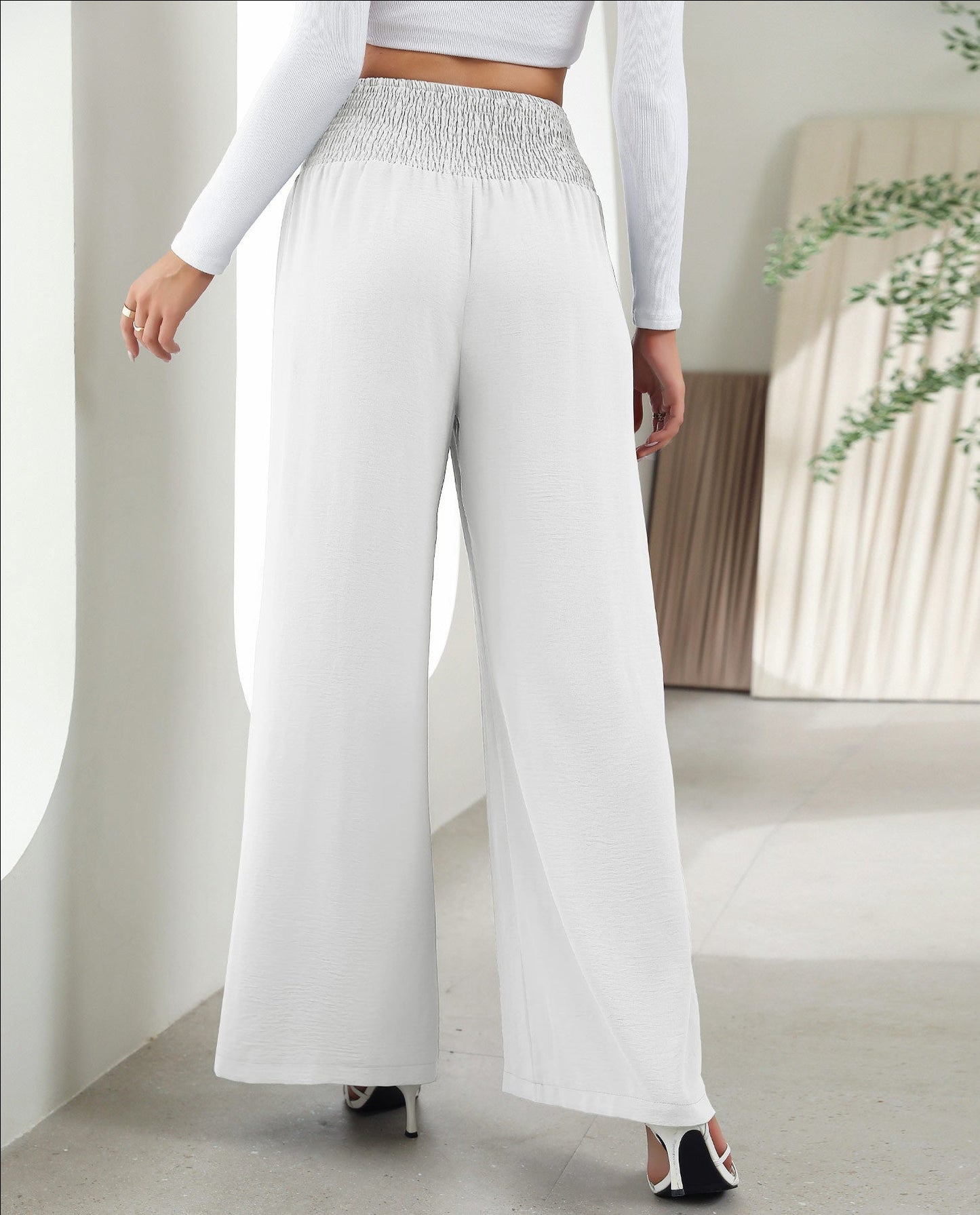 Pantalon droit à jambes larges et élastique