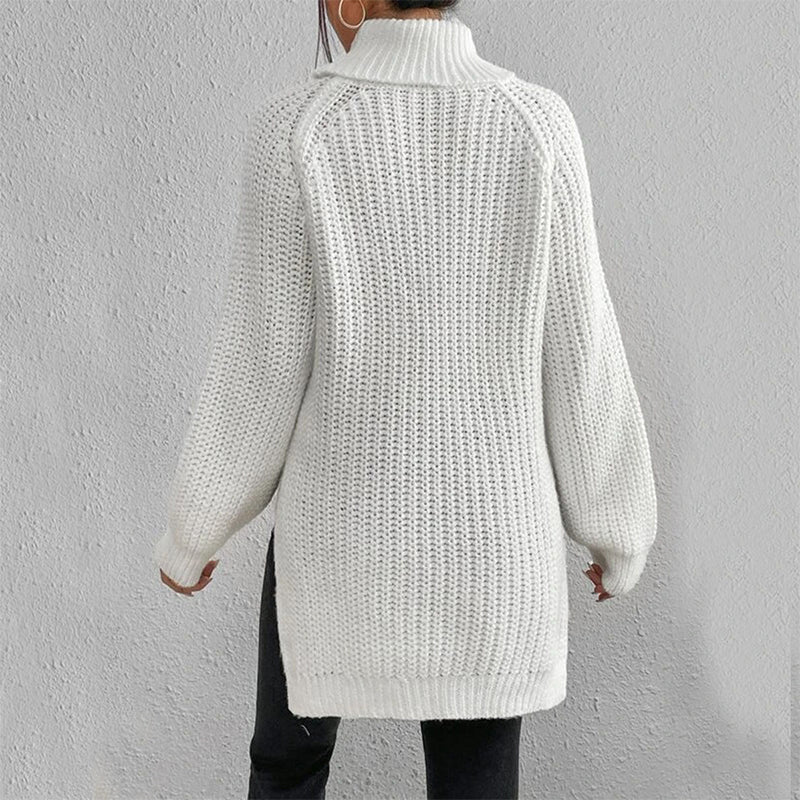 Pull à col roulé avec design fendu