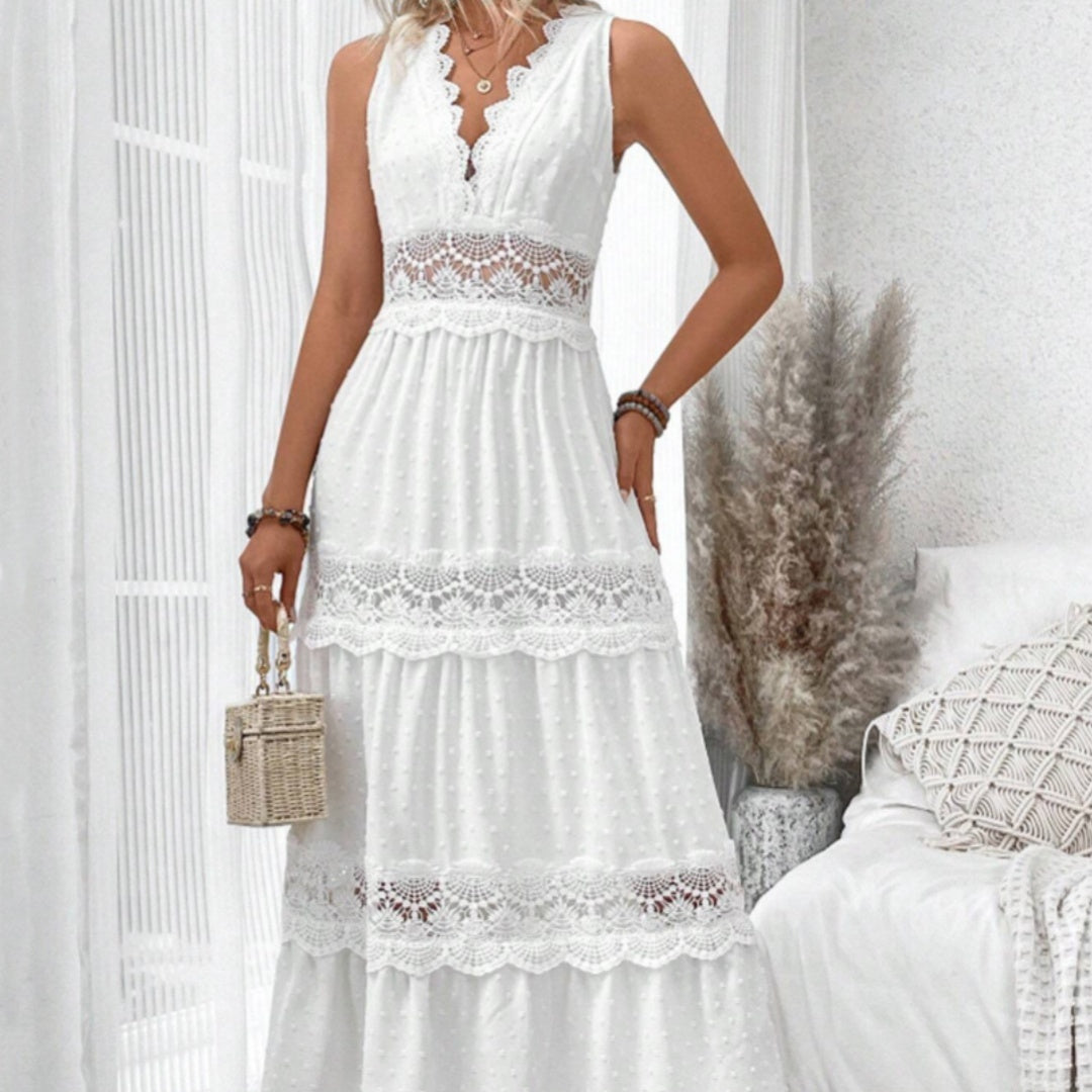 Éloïse – Robe Sans Manches à Encolure V en Dentelle Couture