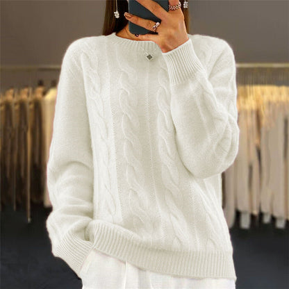 Pull en tricot torsadé