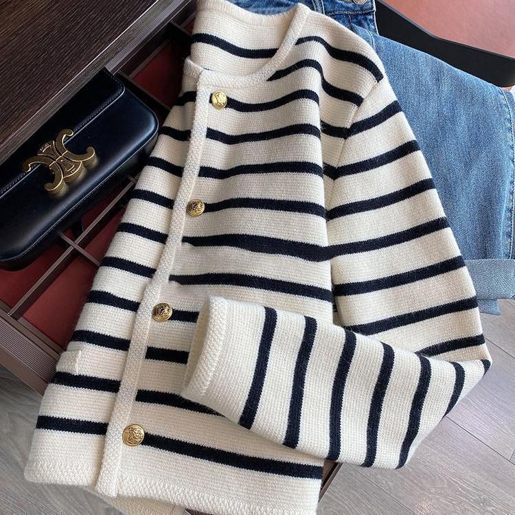 Cardigan rayé chic