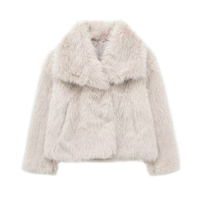 Clara | Cardigan Court en Fausse Fourrure pour un Street Style Élégant et Confortable lunnav