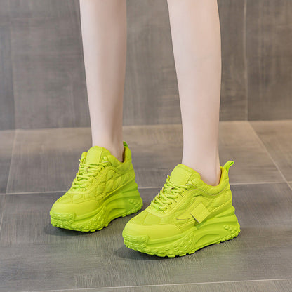 Chaussures à semelles épaisses