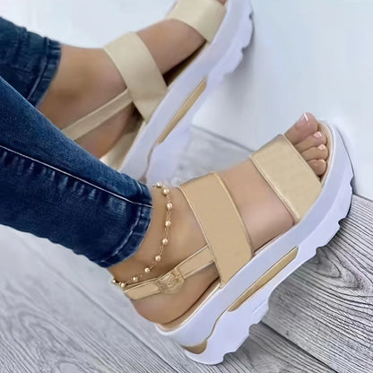 Chaussures à bout ouvert