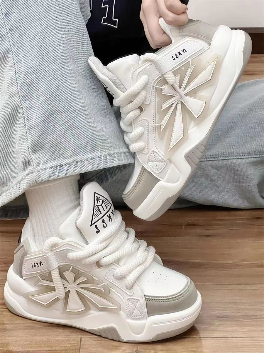 Chaussures à semelle épaisse
