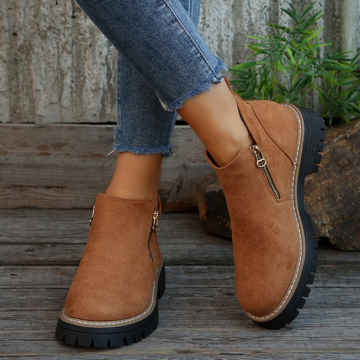 Bottines à zip latéral, bout rond